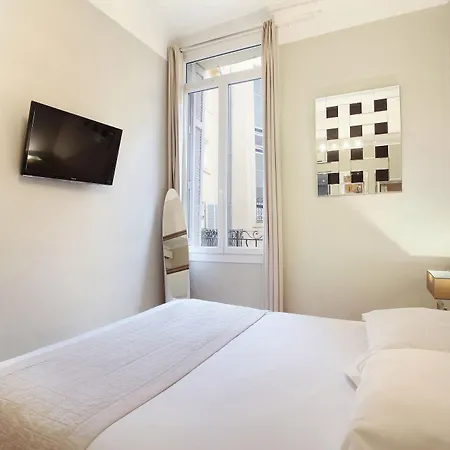 De France Hotel 3*